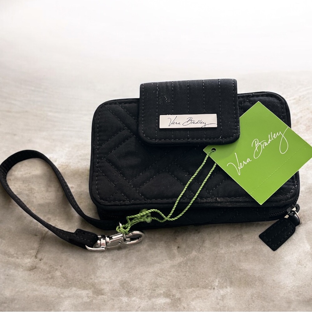 Vera‎ Bradley Smartphone Wristlet Classic Black NWT Quilted Wristlet Wallet